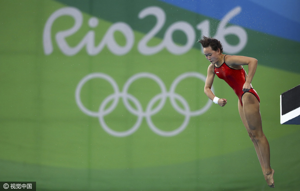 第四轮，任茜选择向后翻腾两周转体一周半，再次跳出90+的高分，得到91.20分。司雅杰带来向后翻腾三周半抱膝，入水效果稍差，拿到79.20分。四跳之后，任茜以348.05分暂列第一，领先司雅杰超过15分，加拿大选手排在第三。