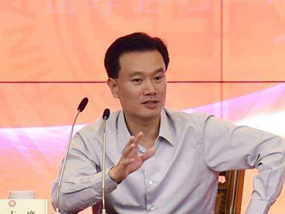 叶简明:民营企业如何在经济全球化中实施走出