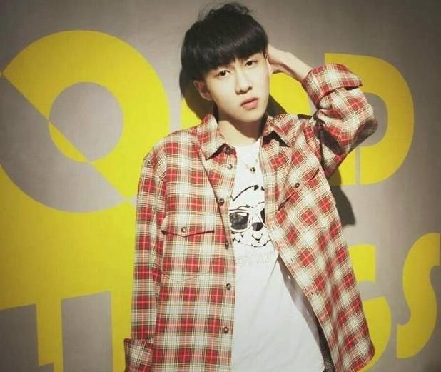 王乐乐杨清柠直播惊动了央视 快手号注销已被