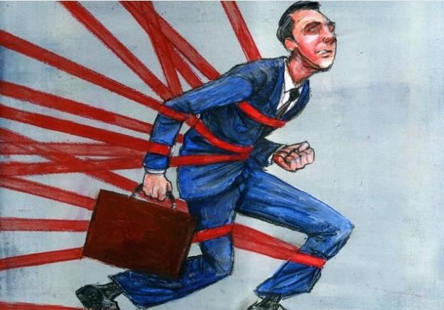 公务员政审:笔试面试都是第一名,却因大伯坐牢