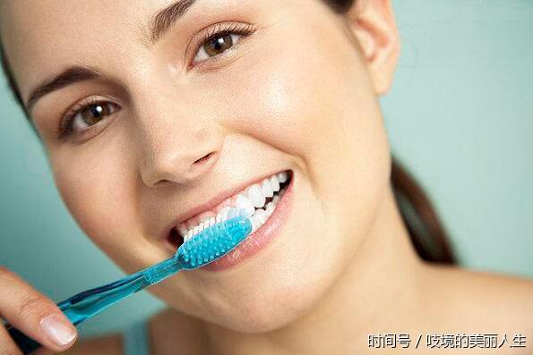 口腔溃疡反复,医生道破:换掉家里这东西,多半人