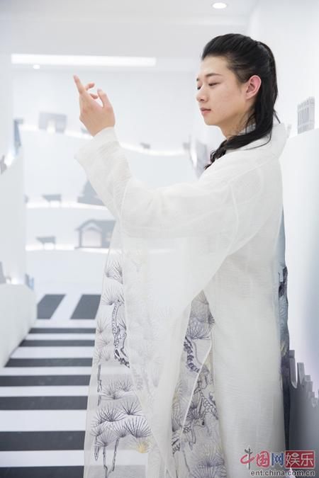 《歌手》张韶涵喊话霍尊:我想穿你的竞演服!