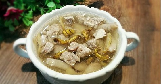 美味又營養的花旗參石斛瘦肉湯