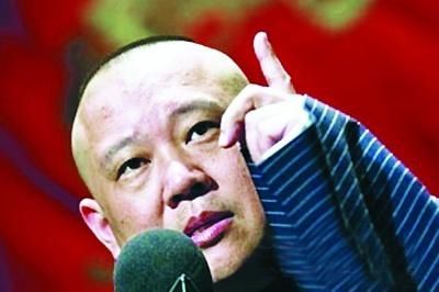 戴志诚力挺老搭档姜昆,讽刺郭德纲没规矩,直接