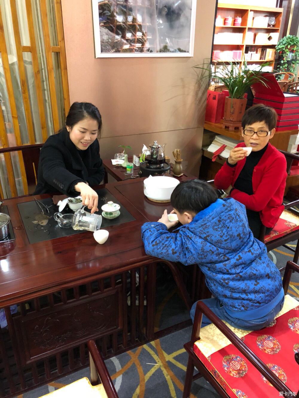 关于上海品茶1000以内的信息
