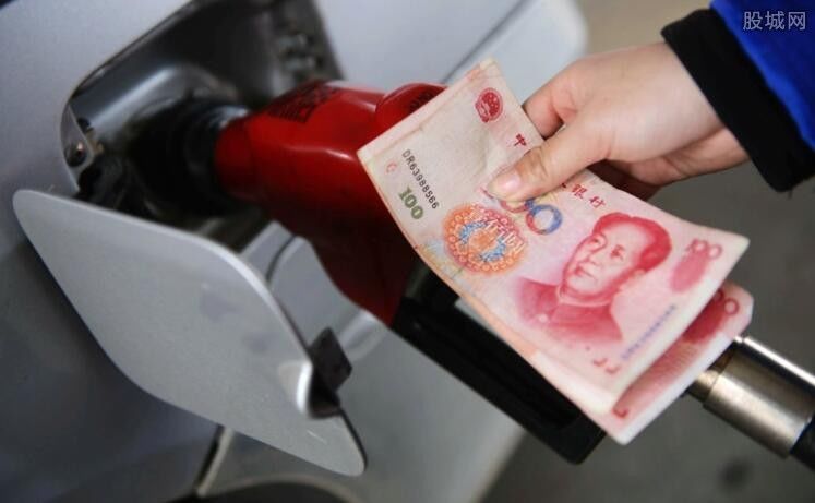 2018油价调整时间表 今日油价92汽油价格是多