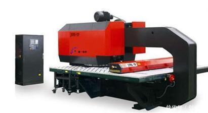 不甘平凡,中专生创业做冷门生意,一年销售额突