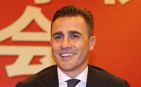 中超霸主球队改造脚步加快,恒大球员超市开张