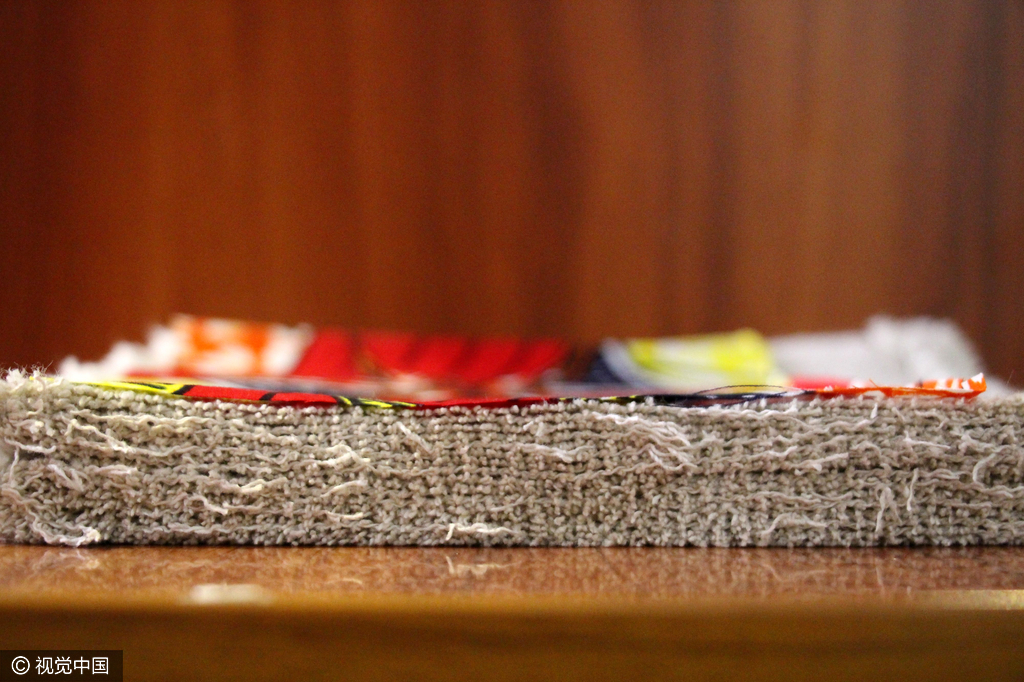 企业织出1.5厘米"超级厚布"申报吉尼斯纪录