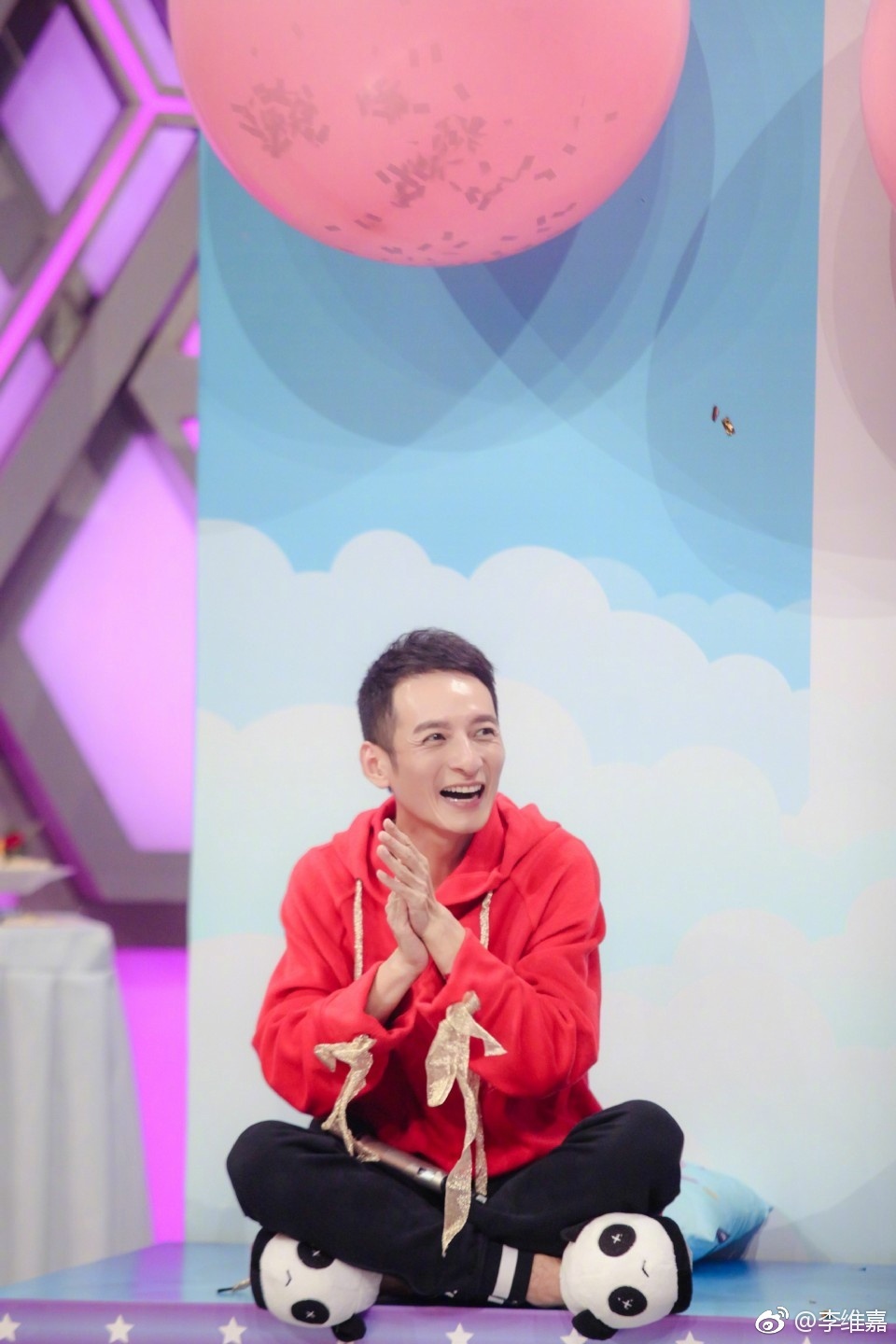 李维嘉回应暴瘦原因:我在减肥 网友:骗谁呢!