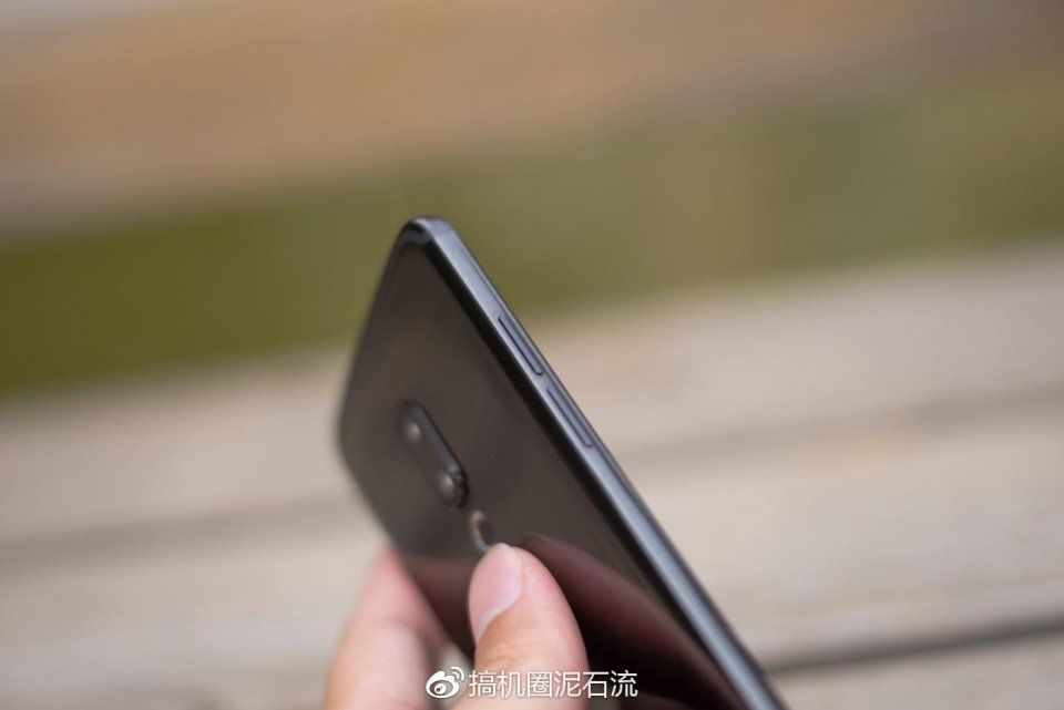 都是高通骁龙660,为什么非全面屏的魅族15依