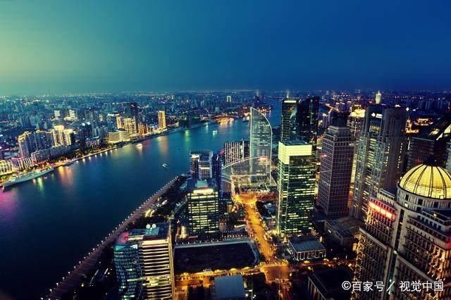 泰国游客来中国旅游!发现水果的价格:中国人真