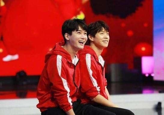 快乐大本营的两个儿子, 签约浙江卫视, 网友: