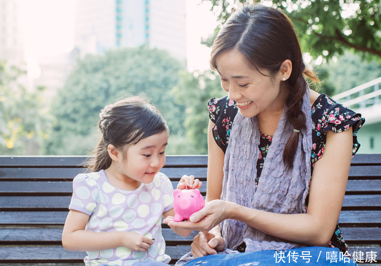 过年熊孩子让你很头疼?先别打骂,4种表现暗