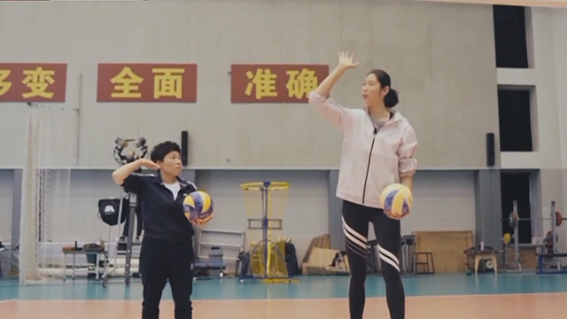 《中国体育英雄联盟》第八集：朱婷的排球之路