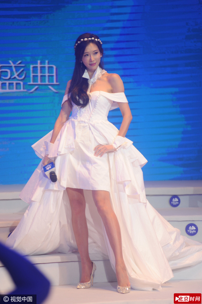 这张志玲姐面露憔悴之色，被骂多少还是有些不开心