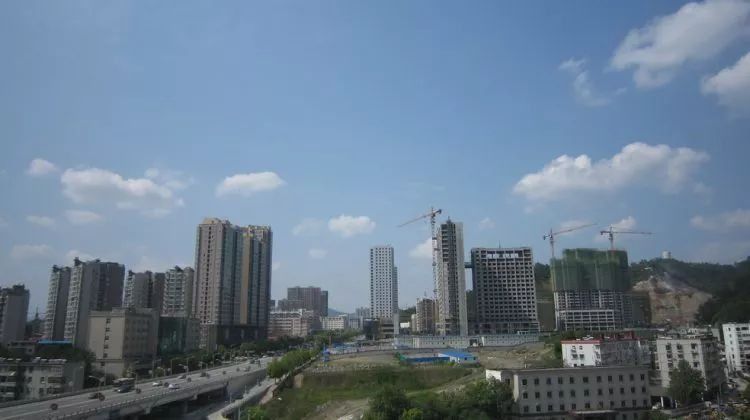 春节回老家县城买房,如今肠子都悔青了!