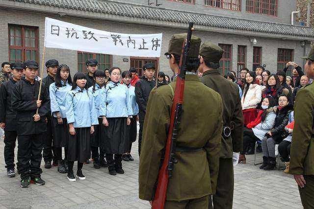 101岁的张学良病逝美国,弥留之际他对后代讲了一句话,很扎心!