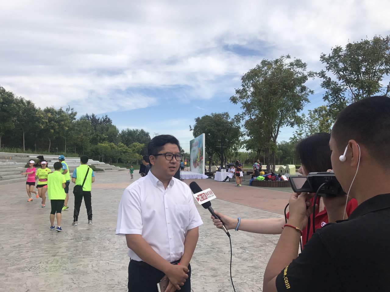 (共青团北京市委副书记毛晓刚)