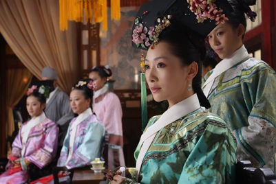 安陵容到死都不知,宝鹃为何在富察贵人墙角撒