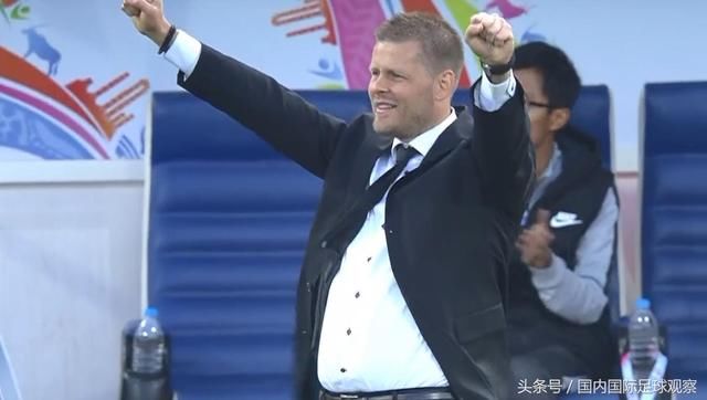 国足远远不如中国女足?中国队夺亚洲杯季军!央