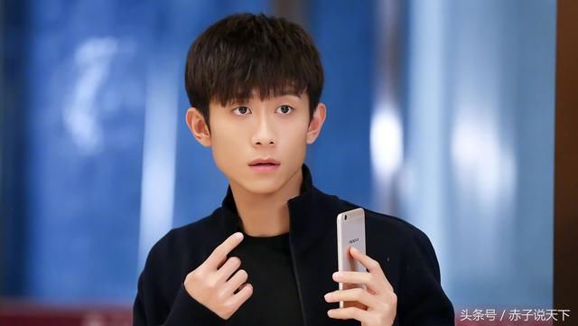 杨紫周冬雨张一山被记者追问:掉河里先救谁,网