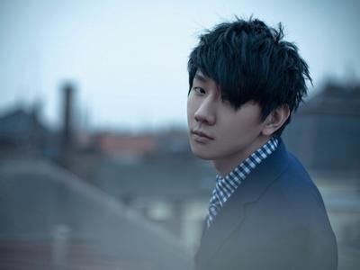 抖音5首热门歌曲,纸短情长垫底,第一赵本山曾