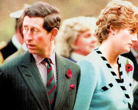 3岁时的威廉王子学父亲对戴安娜说话,一句话伤