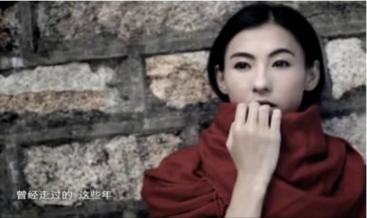 张柏芝终于哭着说出俩孩子父亲是谁,网友:谢霆