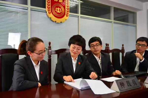 今年虹口劳动监察为千余员工追回工资3700余万元