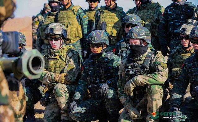 中俄演习中解放军装备让俄军人长见识,美国还有更强的存在