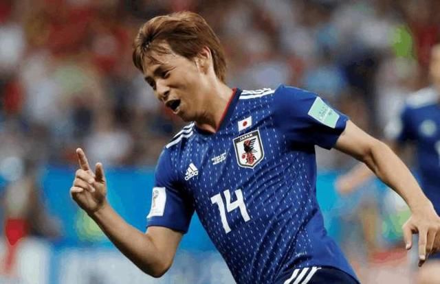 世界杯吐槽:日本足球分分钟让国足三球,国足很