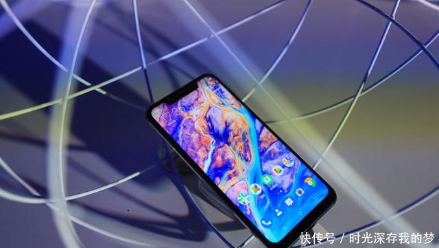 诺基亚X7 1699元起,中国特供暮夜红配色真机图