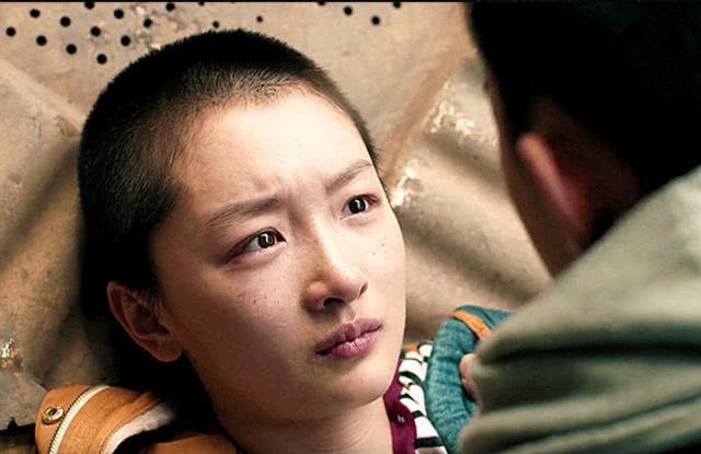 周冬雨入围金像奖 易烊千玺和周冬雨入围最佳男女主角(图7) 周冬雨入围金像奖 易烊千玺和周冬雨入围最佳男女主角(图7)