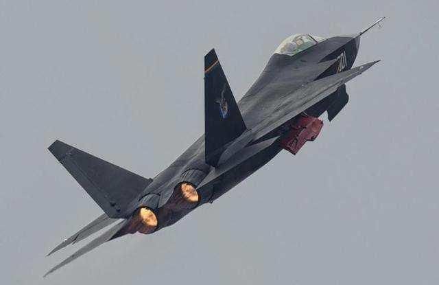 歼20单价凭啥超过1亿美金?三大件成本最高,一