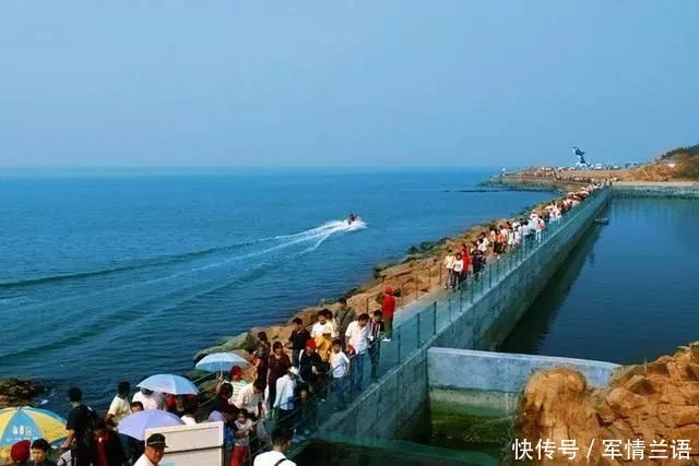 中国最富的村:人均收入25万家家住别墅,看病、