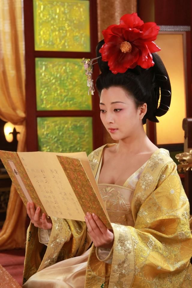 中国历史最强悍五位女人,武则天只能第四,第一比慈禧却鲜为人知