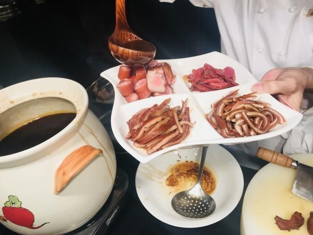 2017郑州美食,排名前10的硬菜!你爱的那个,上