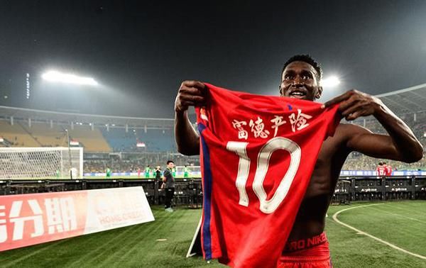 从斯蒂夫转会风波看中国足球职业化改革