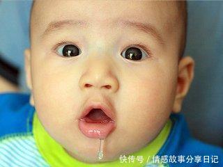 2岁宝宝吃了爸爸炒的菜,浑身抽搐!医生说:这种