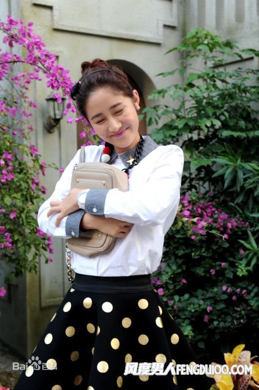 杜海涛湖南卫视春晚主持口误何炅梁田救场 梁