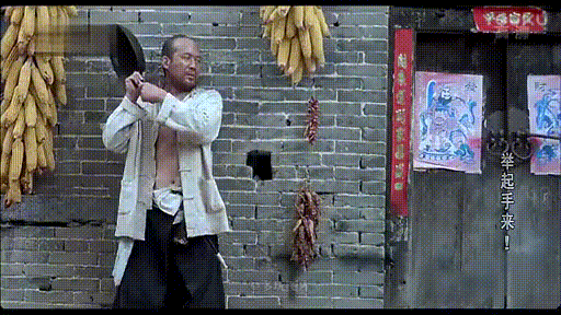 搞笑gif:妹子,让你做个酒精测试而已,你的手在干嘛?