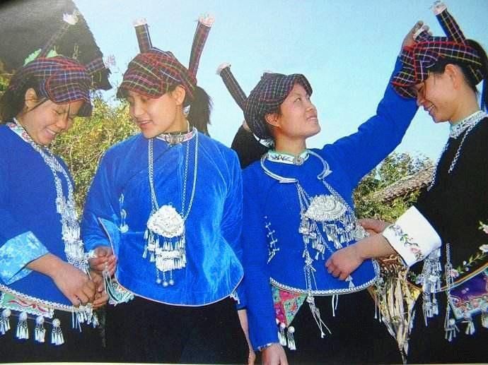 有一座神秘的壮族古村,用石头建房,出嫁女儿不