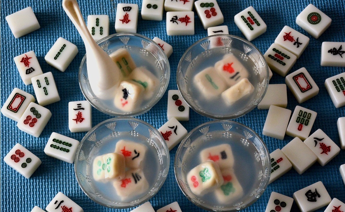 网友晒逼真"麻将汤圆" 调侃吃了手气好