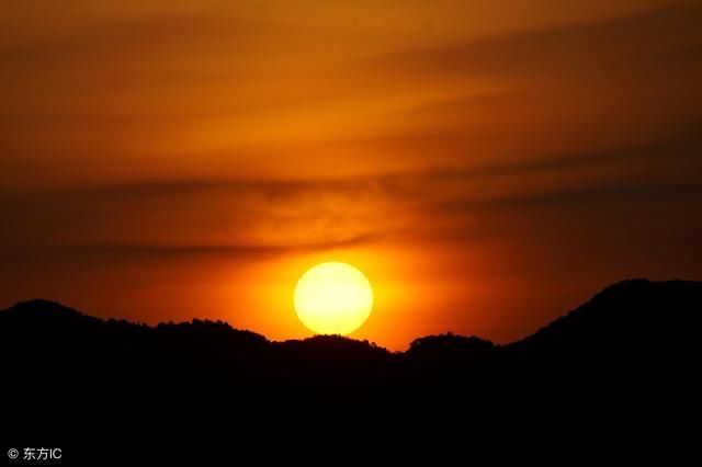 《诗经》欣赏 邶风 日月