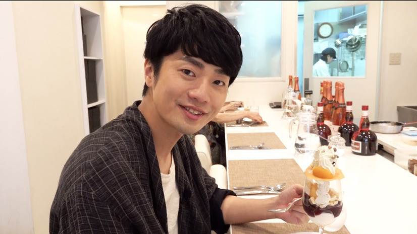 漫步神乐坂 福山润出演《声优摄影之旅》