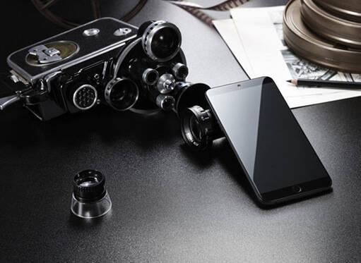 魅族15:这个小圆点让人爱不释手!