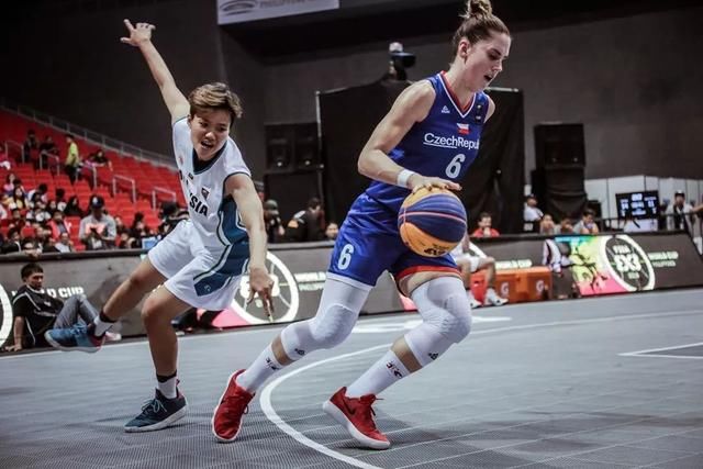 3x3世界杯FIBA3x3世界杯八强出炉 中国女篮1