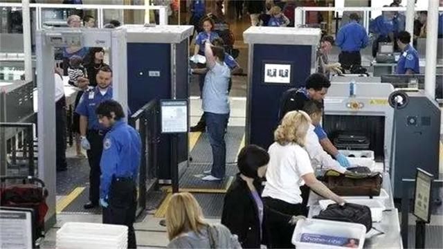 原来这几样东西都可以带上飞机!告诉你不可以