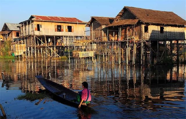 此国效仿越南不再对中国免签,日本韩国游客通